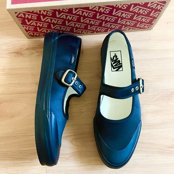 Vans Mary Jane Ballet Black Women 8.5 US - Picture 2 of 8